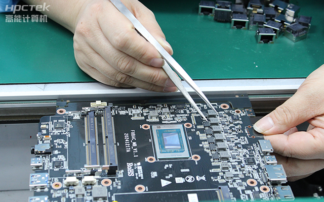 【工控科普】一片主板可以有多少路CPU？(圖1)